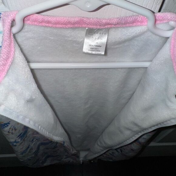 MODERN BABY Plush Sleepsack - Picture 5 of 5